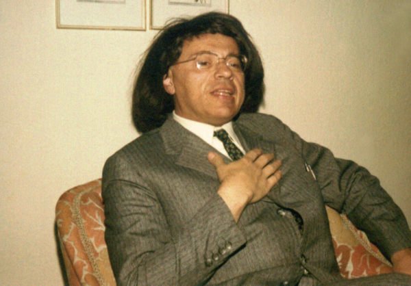 1973 wearing a wig